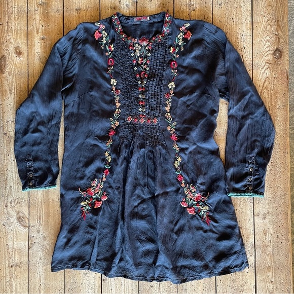 Johnny Was Embroidered Navy Blue Long Sleeve Boho Mini Dress Size Med - Picture 1 of 8